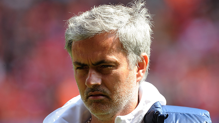 jose-mourinho-warns-oscar-eden-hazard-and-andre-schurrle-to-improve-or